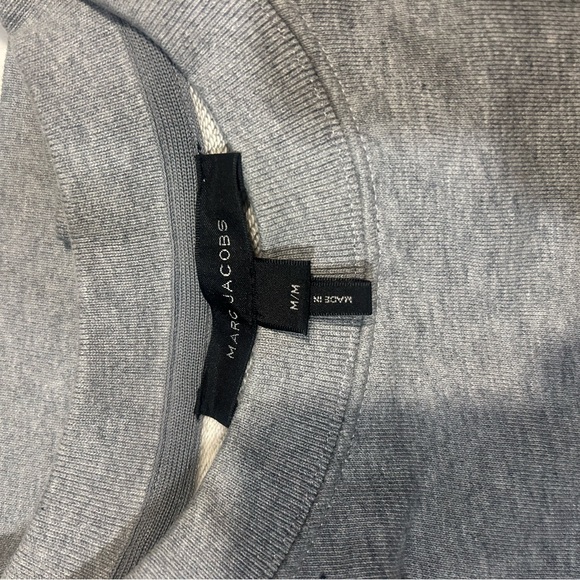 Marc Jacob’s gray sweatshirt size M - Picture 3 of 4